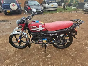 Hero Hunter 125 2022 Red