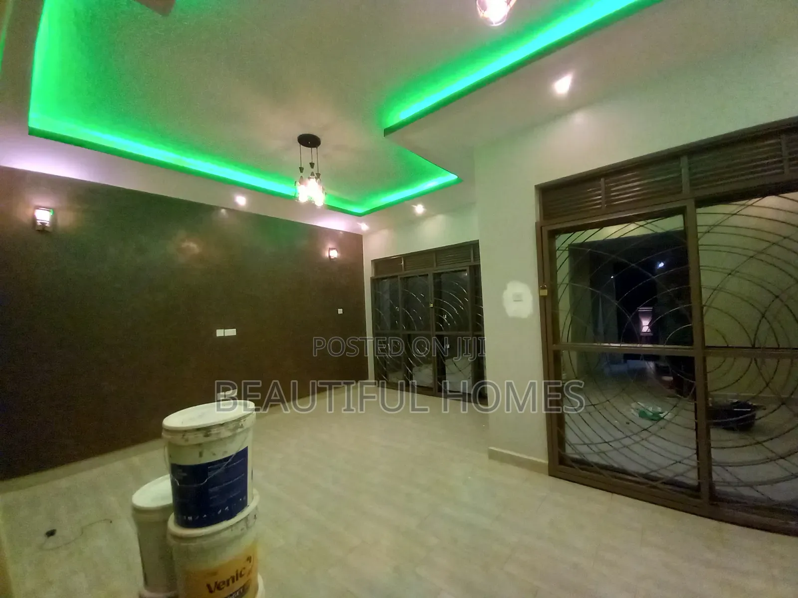 Furnished 4bdrm House in Kira for sale