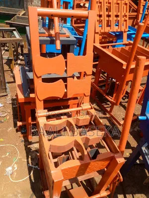 Paver Machines/Four Pieces