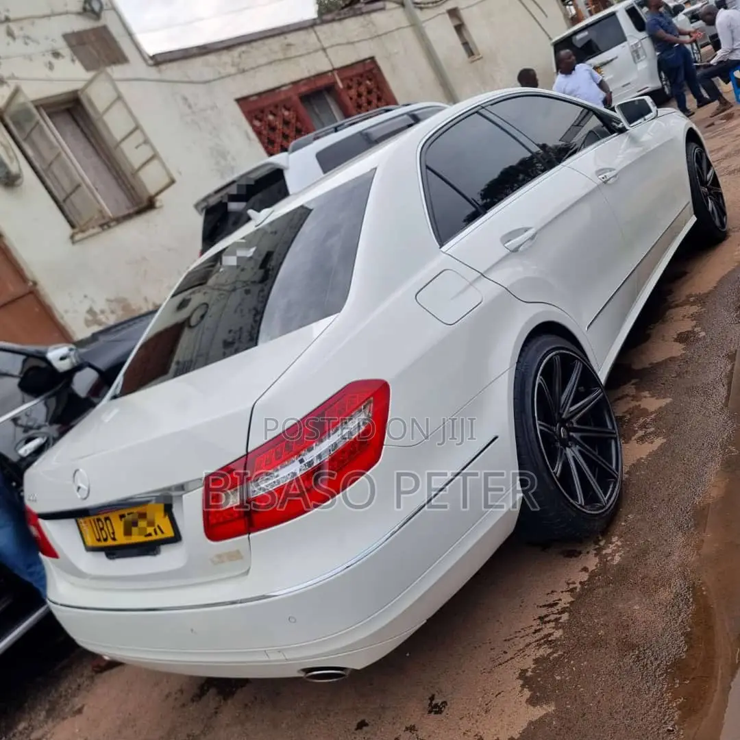 Mercedes-Benz E300 2011 White