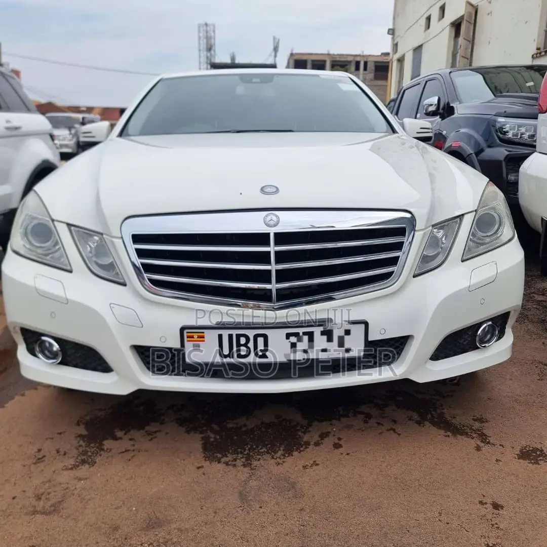 Mercedes-Benz E300 2011 White