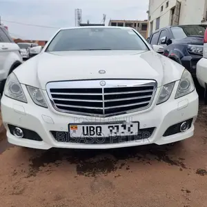 Mercedes-Benz E300 2011 White