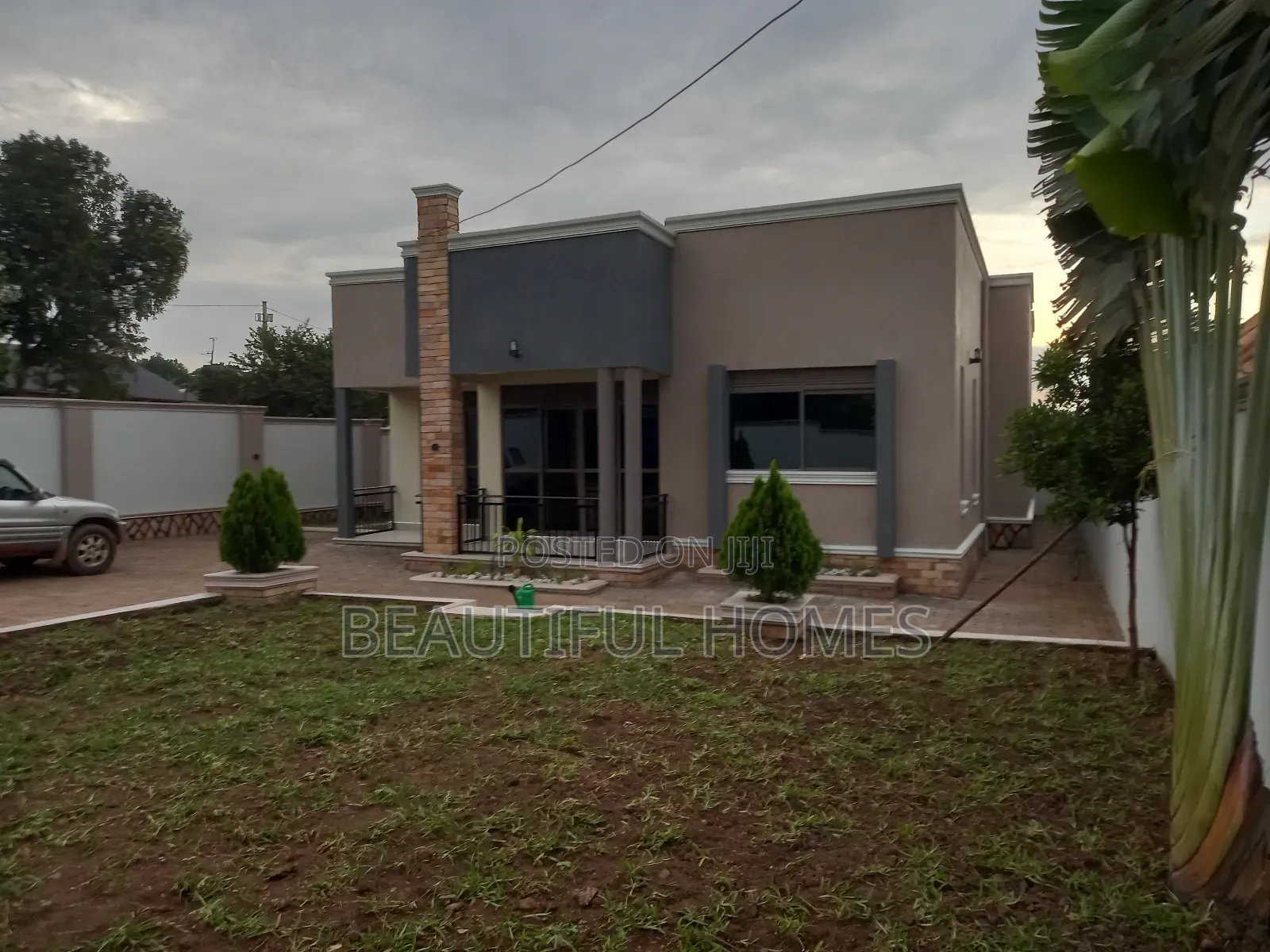 Furnished 4bdrm House in Kira for sale