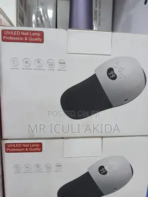 Professional UV/LED Nail Lamp