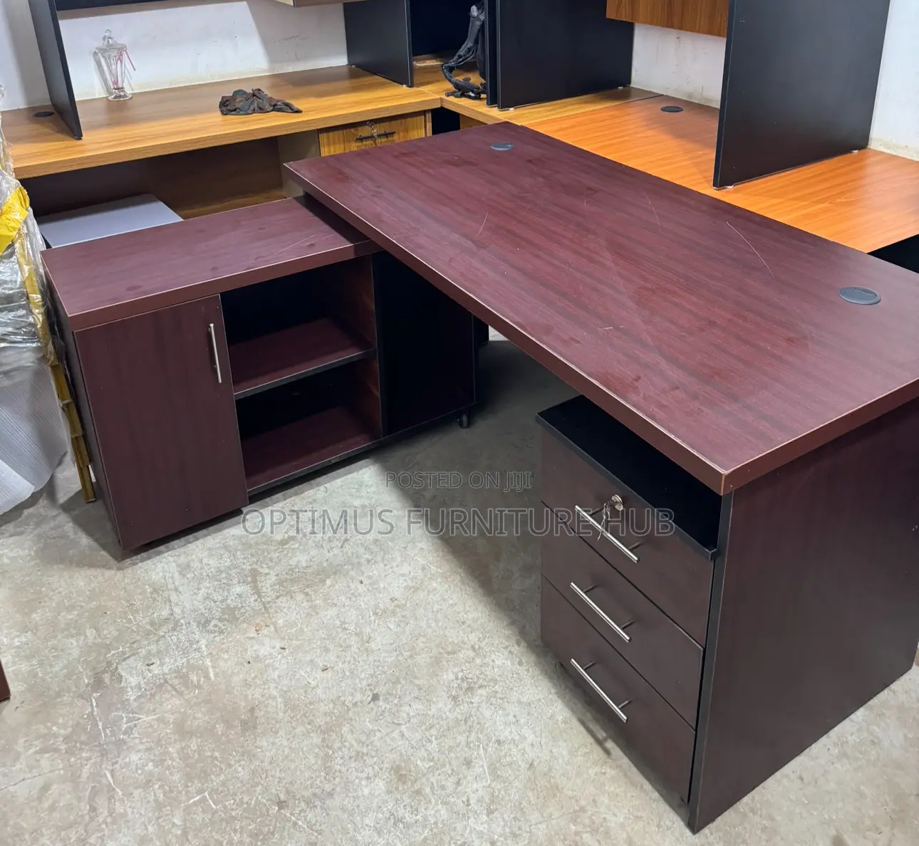 Office Desk