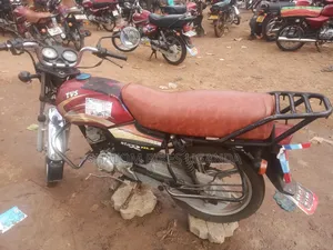 TVS XL 100 2017 Red