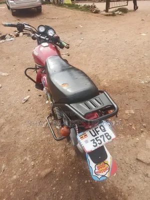 TVS HLX 125 2023 Red
