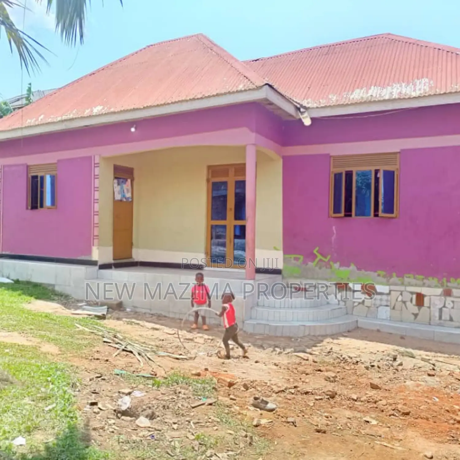 2bdrm House in Buloba Town, Division A for sale