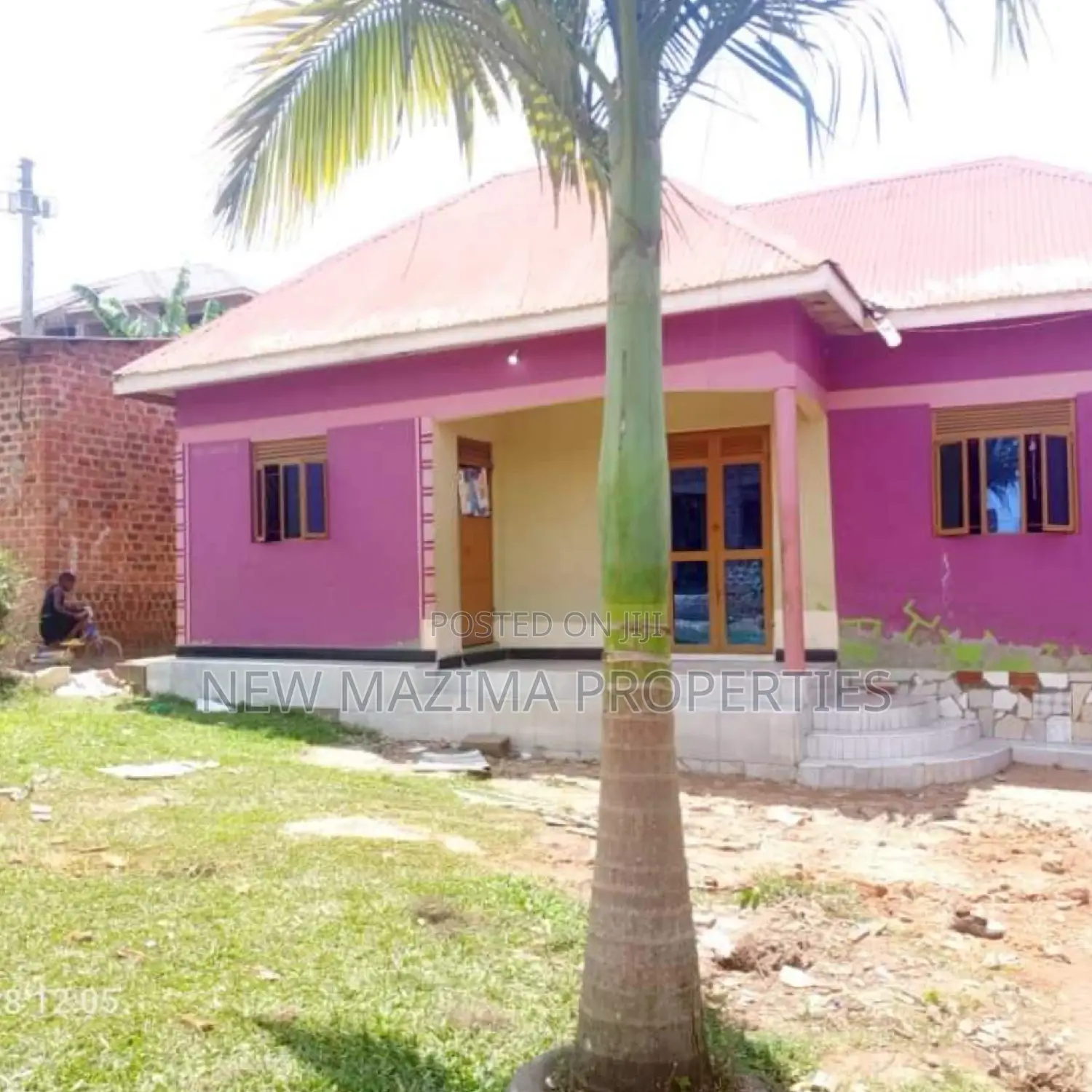 2bdrm House in Buloba Town, Division A for sale