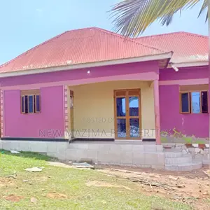 2bdrm House in Buloba Town, Division A for sale