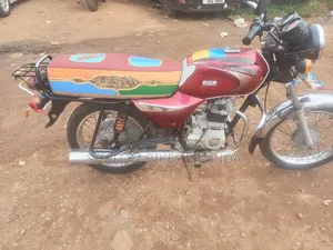 Bajaj Boxer 2021 Red