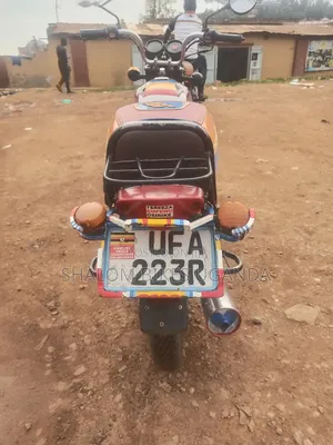 Bajaj Boxer 2021 Red