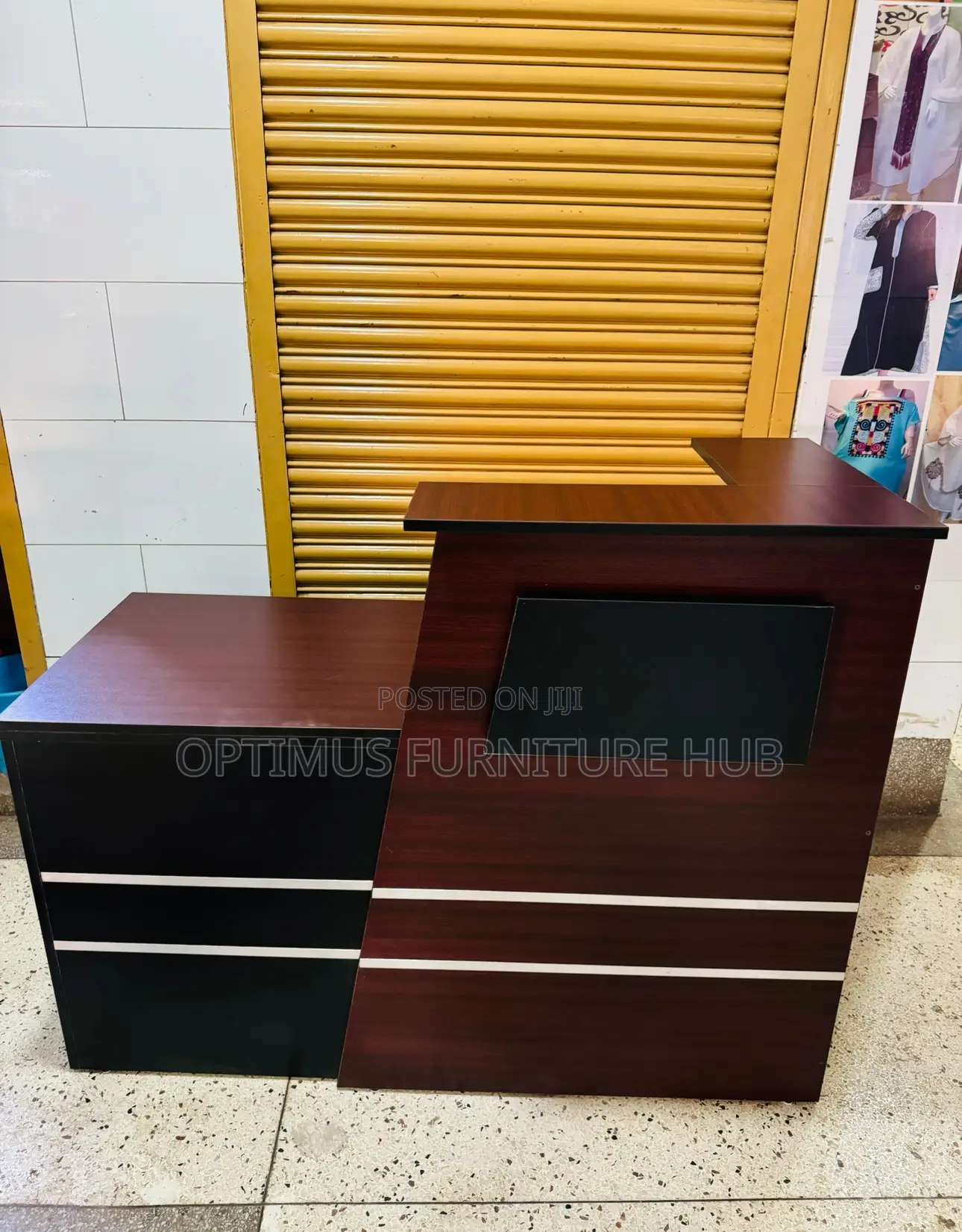 Multifunctional Reception Desk