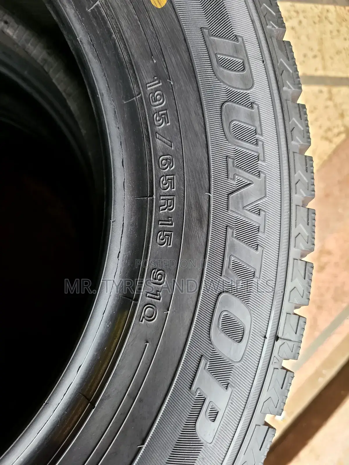 Used Tires 195 65 R15 Dunlop Almost New.