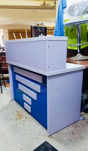 Medical Reception Desk