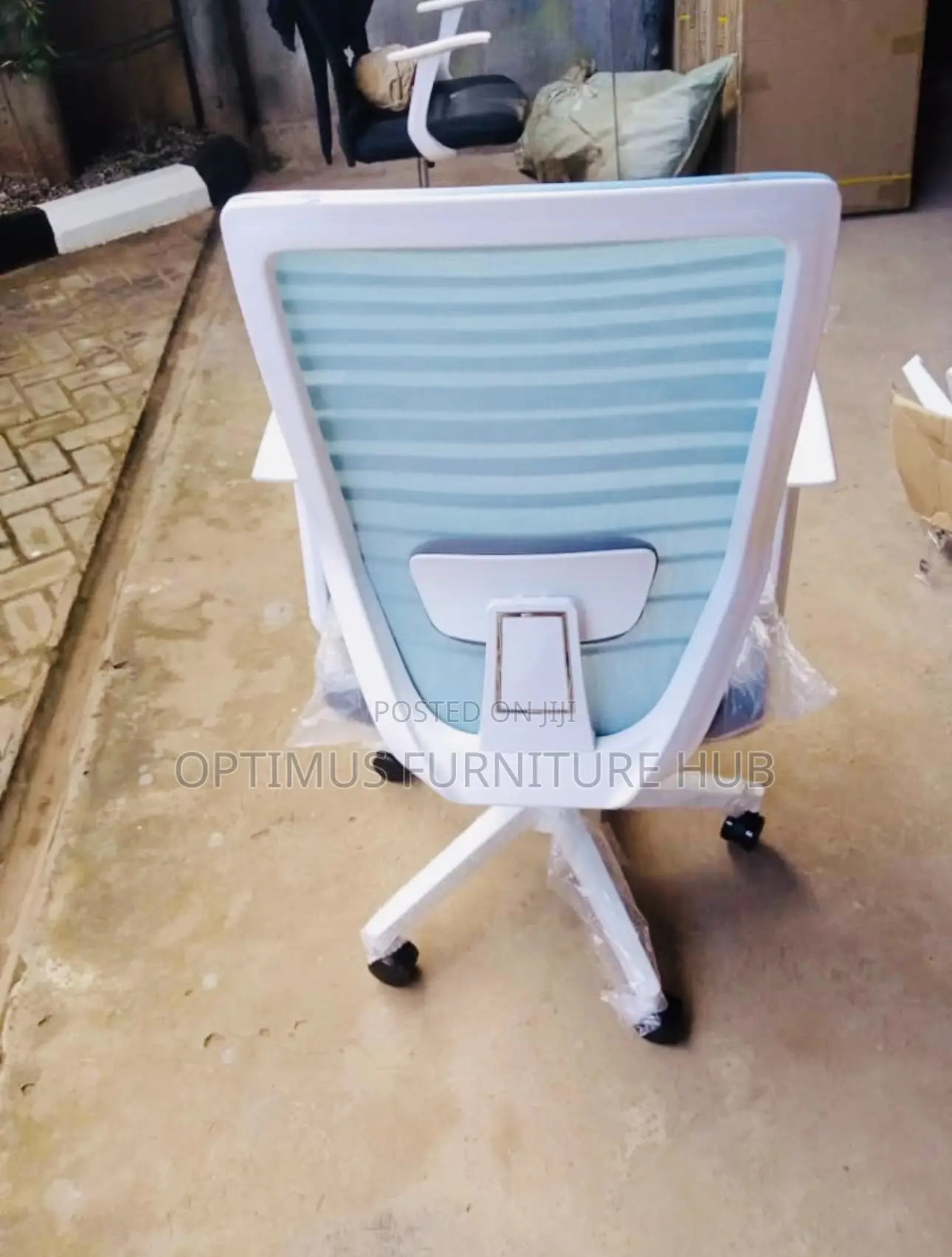 White Lined Office Chair