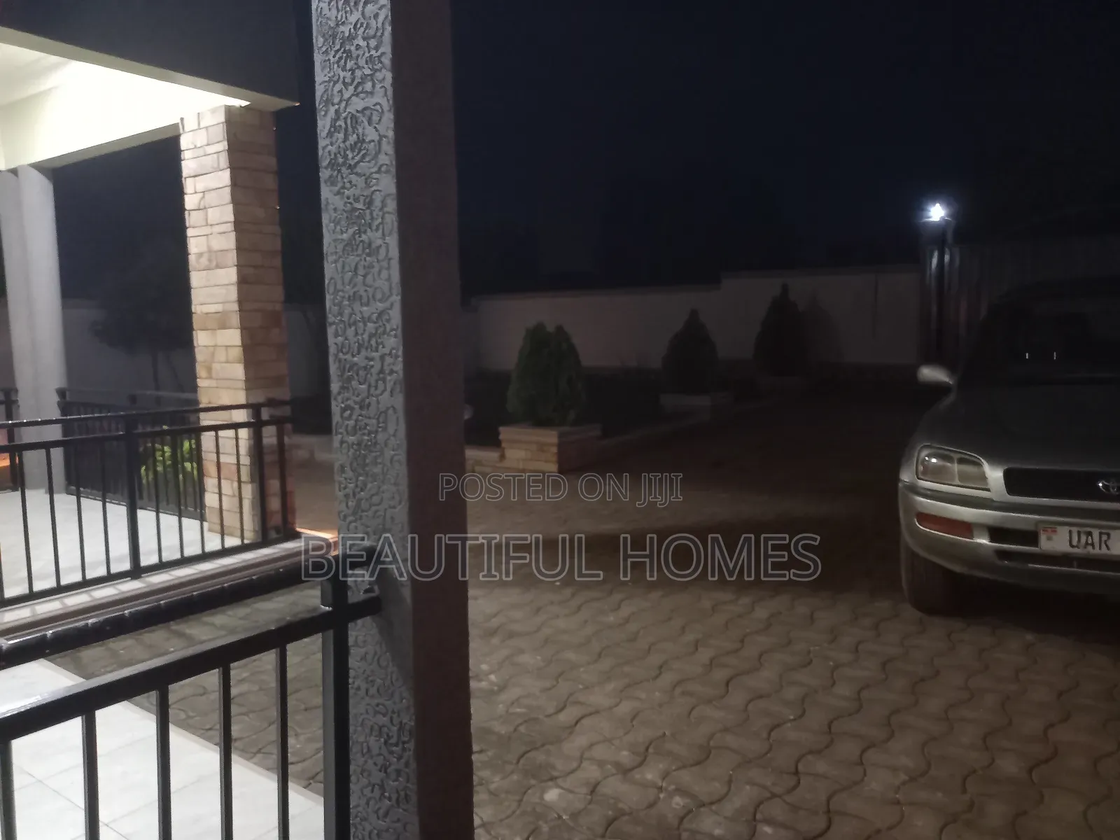 Furnished 4bdrm House in Kira for sale