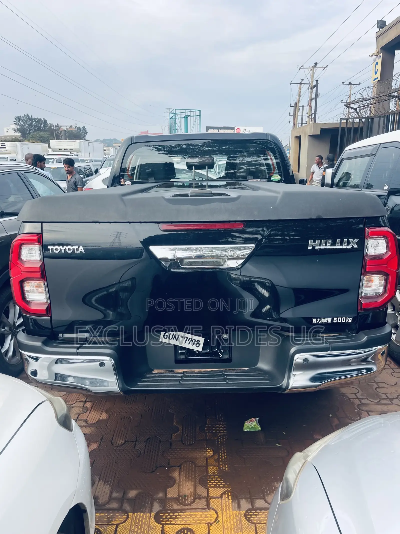 Toyota Hilux 2023 Black