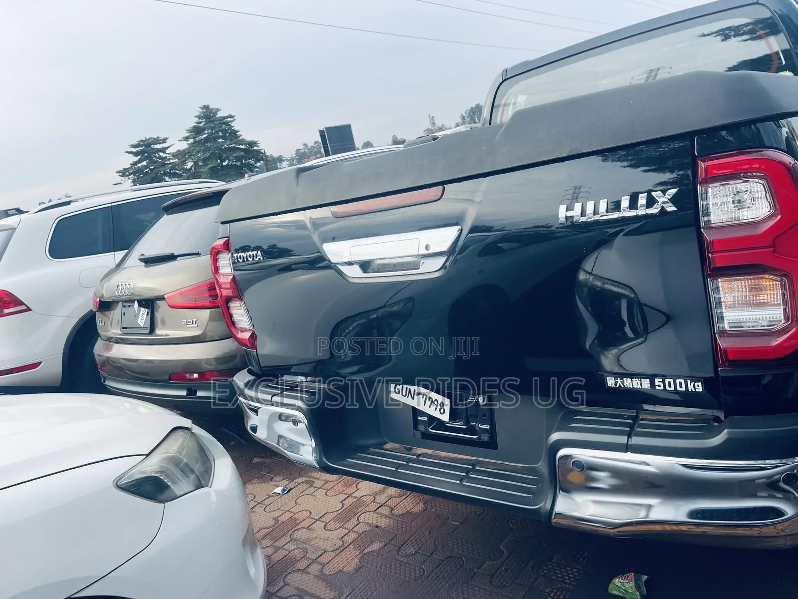 Toyota Hilux 2023 Black