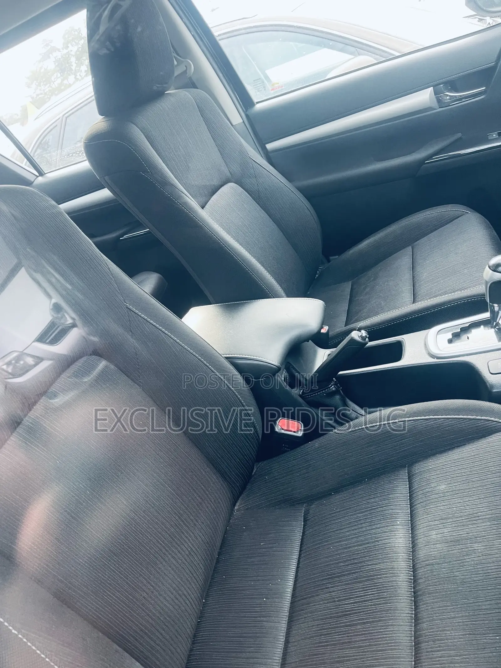 Toyota Hilux 2023 Black