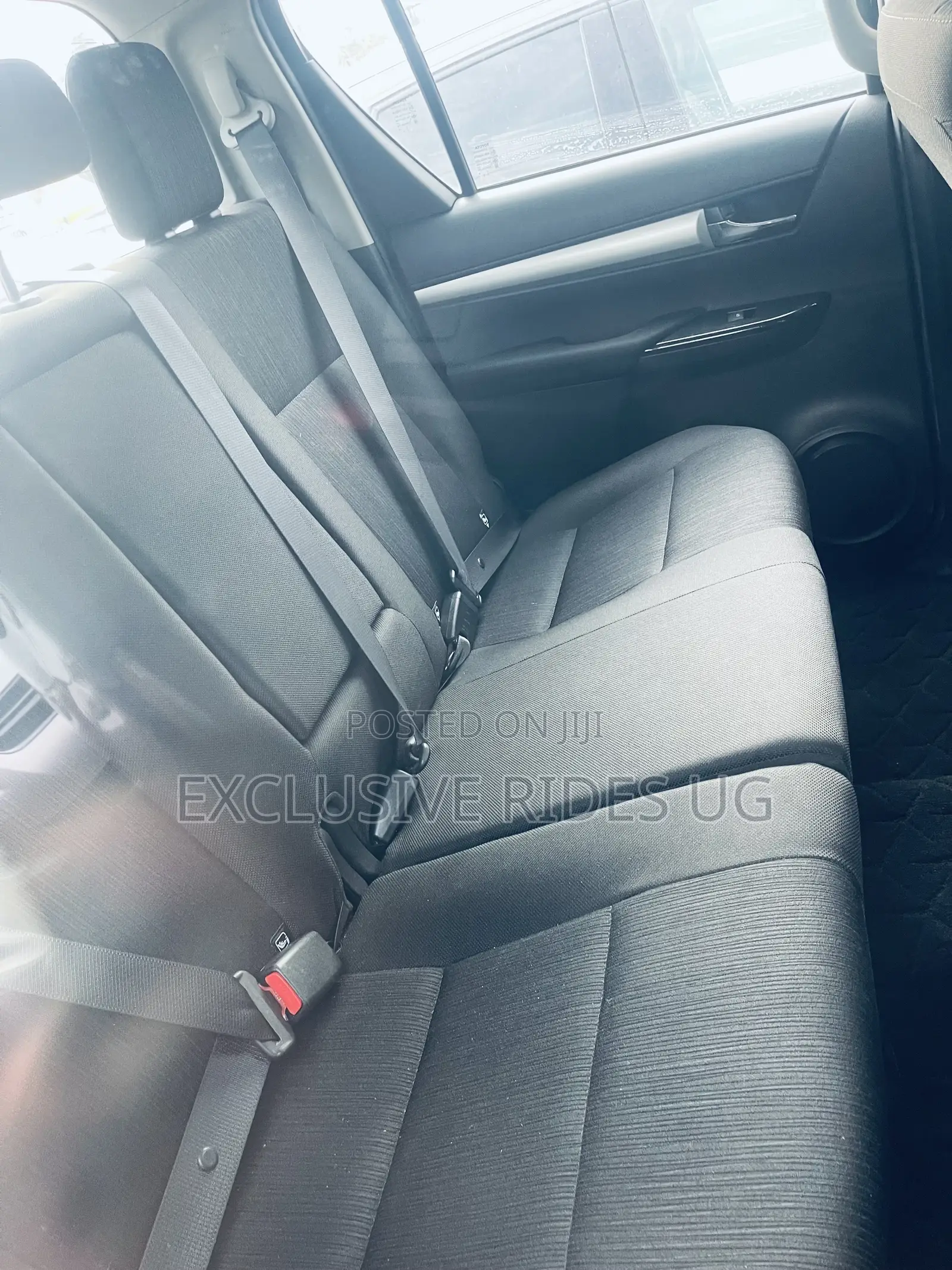 Toyota Hilux 2023 Black