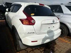 Nissan Juke S 2011 White