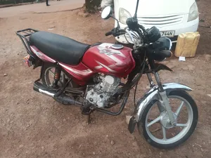 Bajaj CT 110X 2022 Red