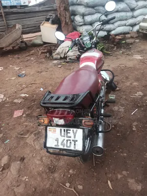 Bajaj Boxer 2018 Red