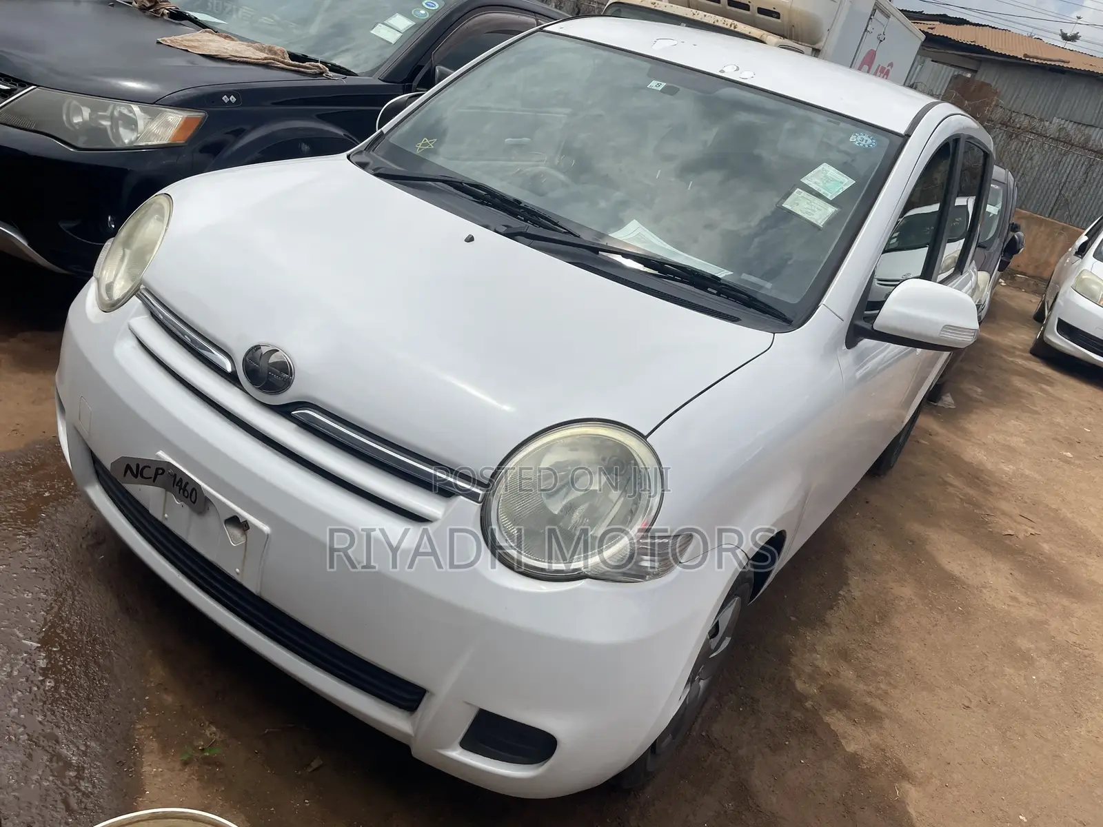 Toyota Sienta 1.5 FWD 2010 White