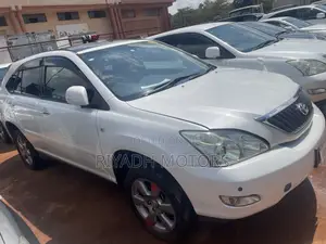 Toyota Harrier 2.4 2010 White
