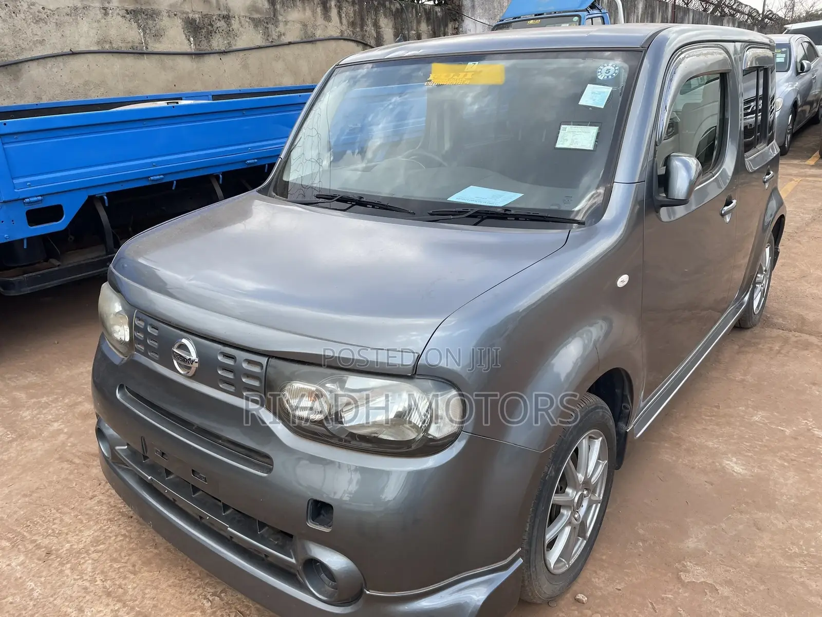 Nissan Cube 2013 Gray