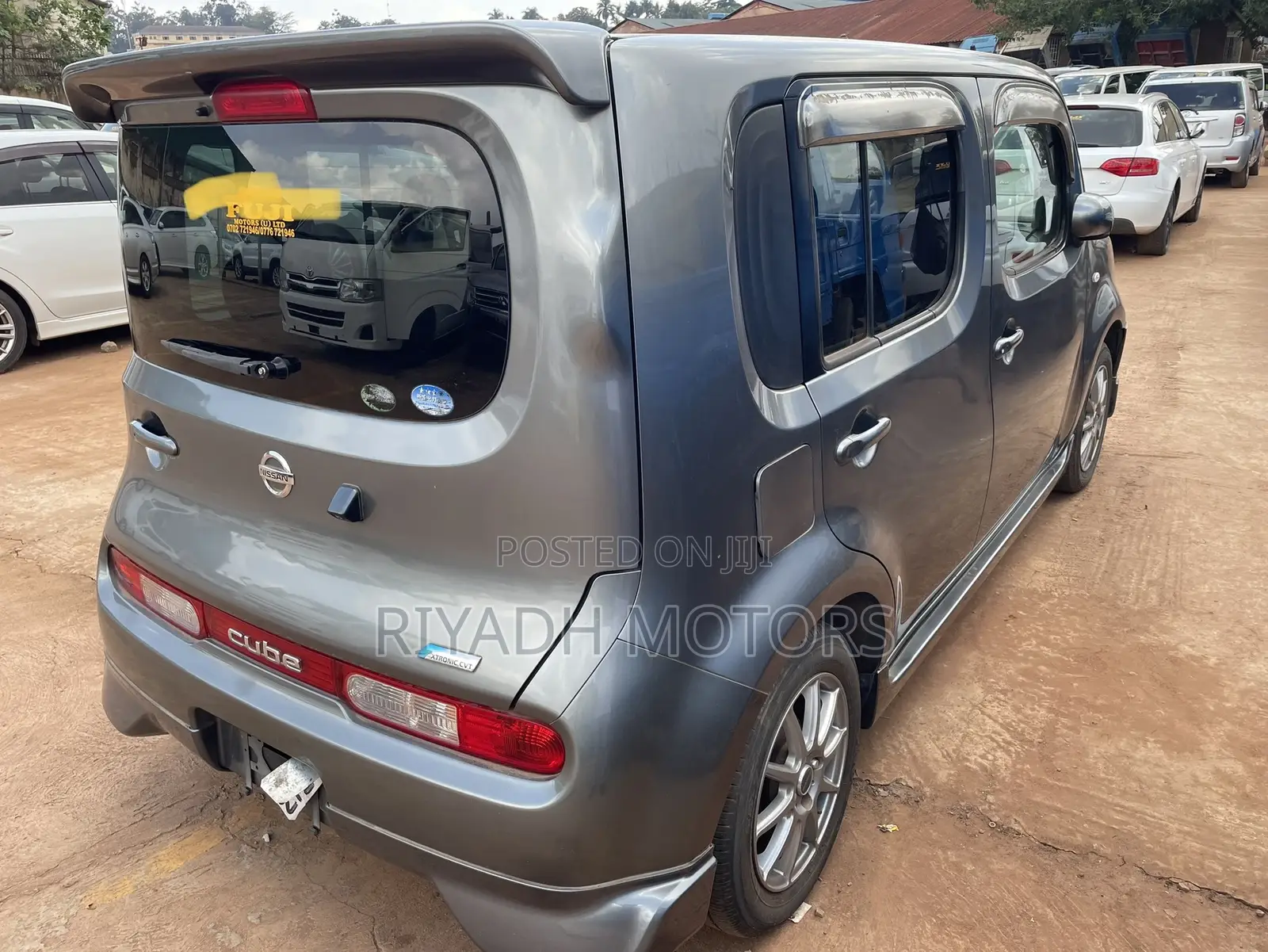 Nissan Cube 2013 Gray