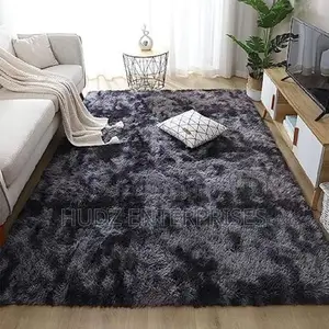 Fluffy Center Carpet 1.5*2meters