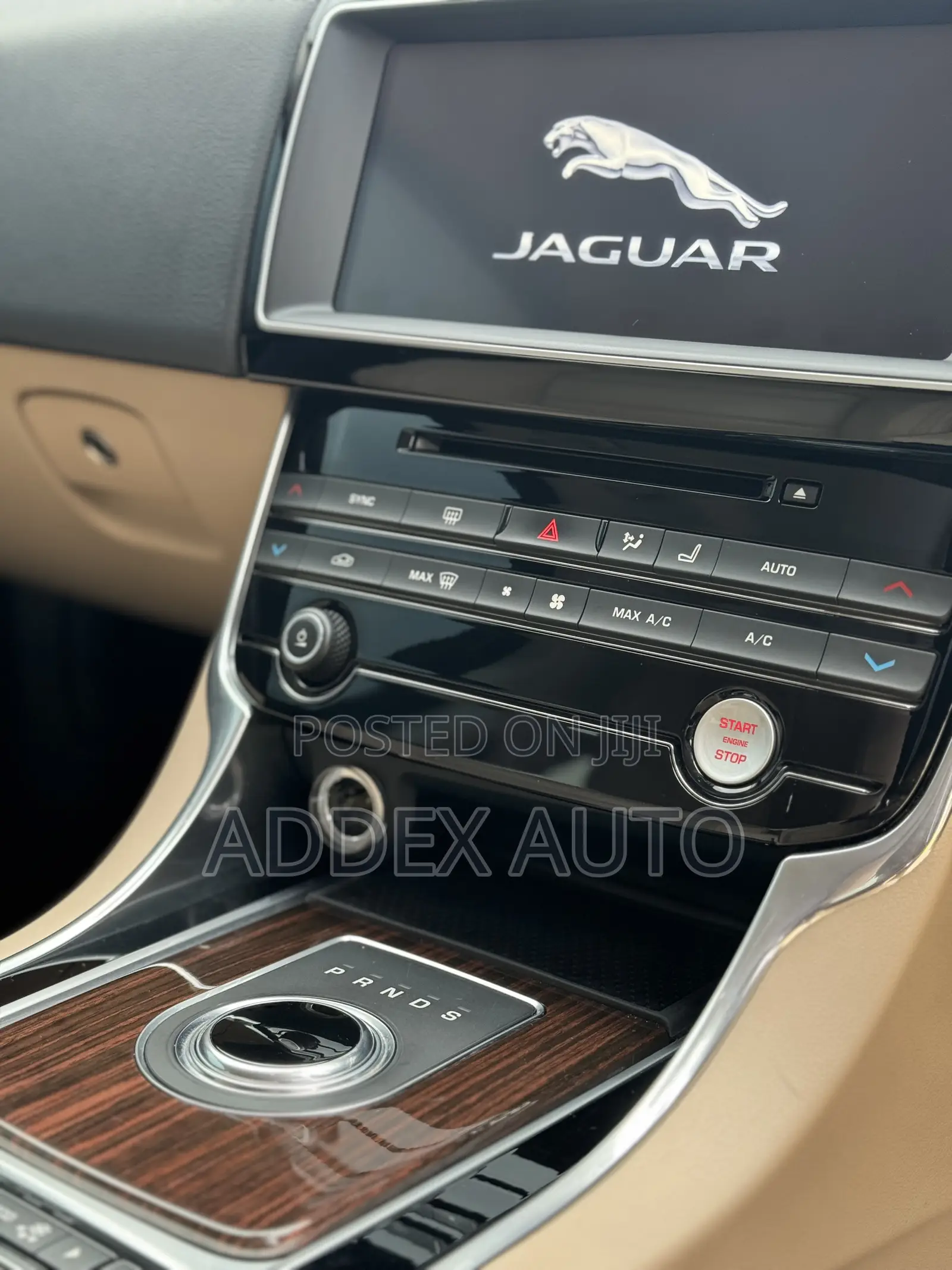 Jaguar XE 20d Premium RWD 2017 Blue