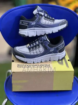 New Skecher Comfortable Sneakers in Stock