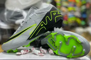 Nike Air Mercurial Zoom Superfly Elite in Stock
