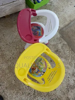 Baby Plastic Feeding Chair