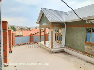 3bdrm House in Nansana Along for sale