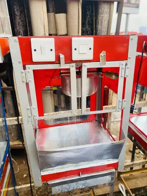 Plate Popcorn Machine