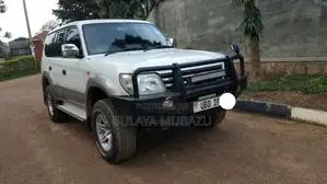 Photo - Toyota Land Cruiser Prado 2001 White