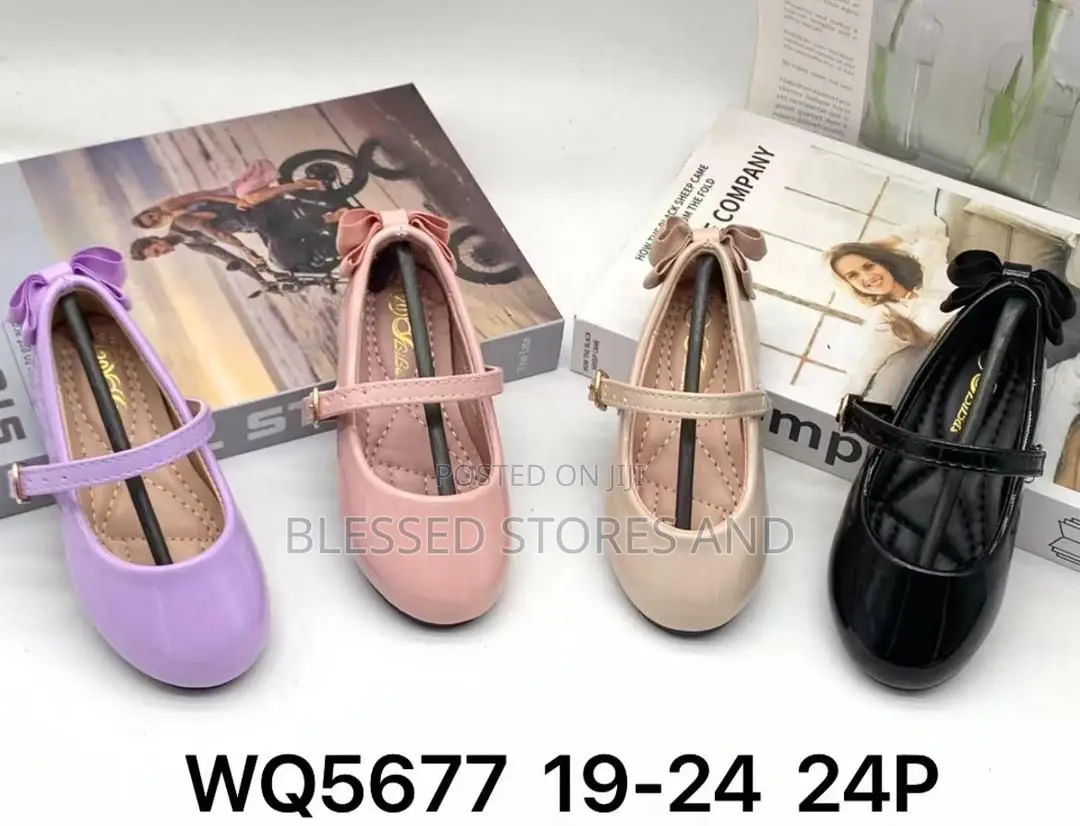 Kids Flat Closed Shoes