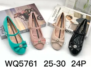 Kids Flat Closed Shoes