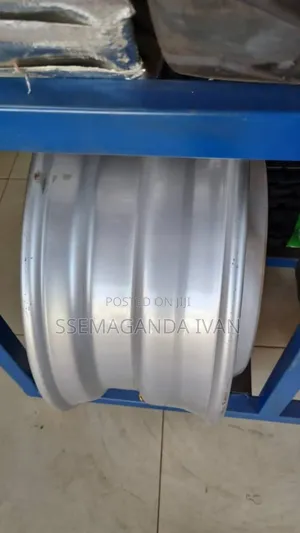 Rims Tubeless for Sino Truck 22.5