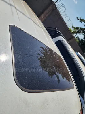 Toyota Vanguard 2011 Pearl
