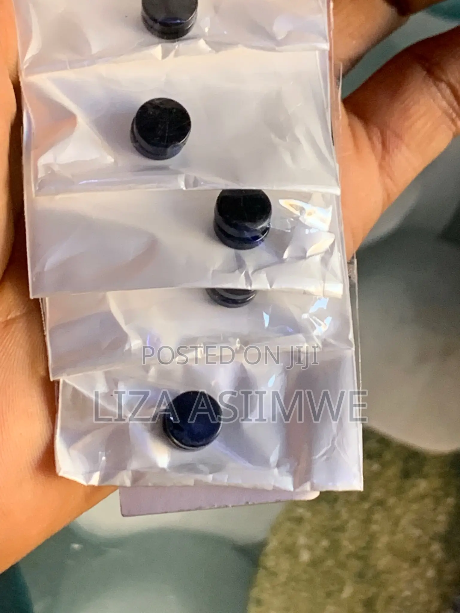Men’S Black Magnetic Earpins