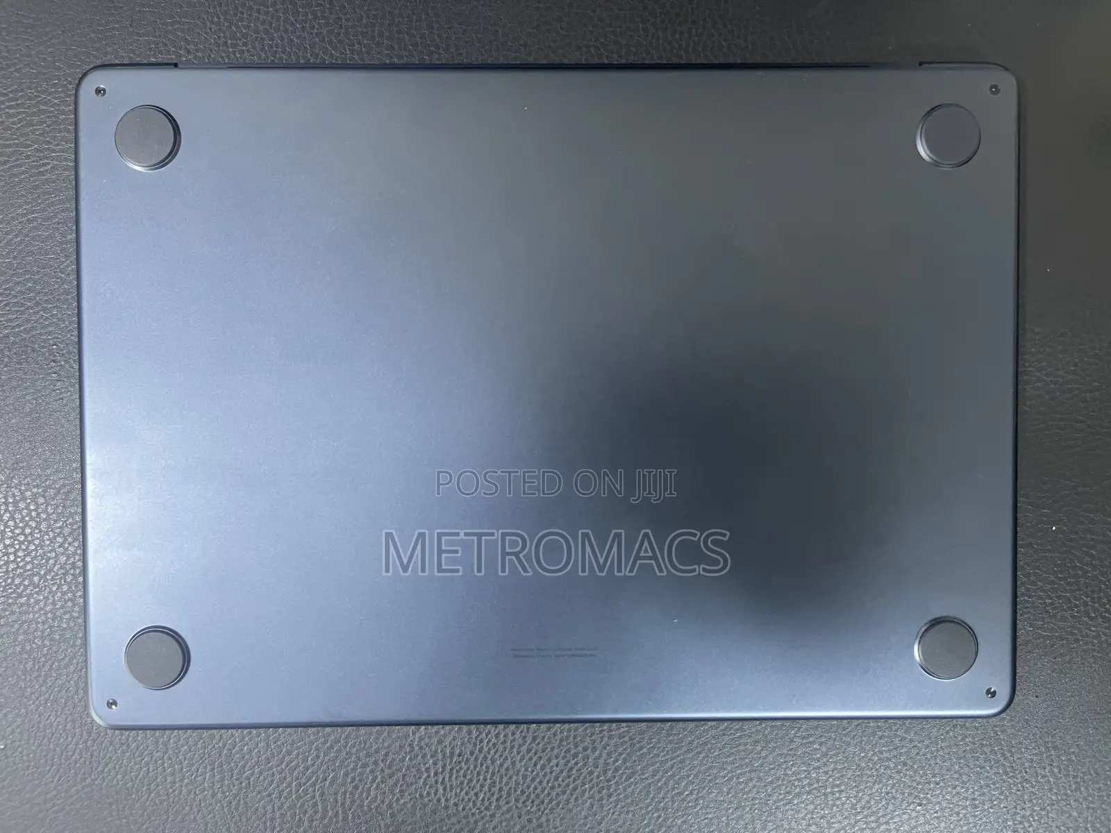 New Laptop Apple MacBook Air 2024 M3 13-inch 8GB Apple M3 SSD 256GB
