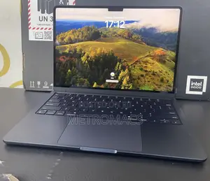 New Laptop Apple MacBook Air 2024 M3 13-inch 8GB Apple M3 SSD 256GB