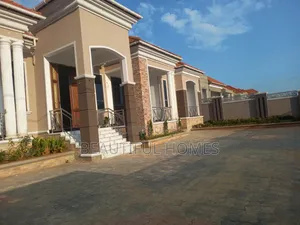 Furnished 5bdrm Mansion in Najjera, Central Division for sale