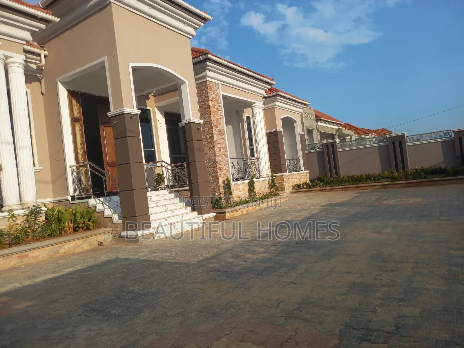 Furnished 5bdrm Mansion in Najjera, Central Division for sale