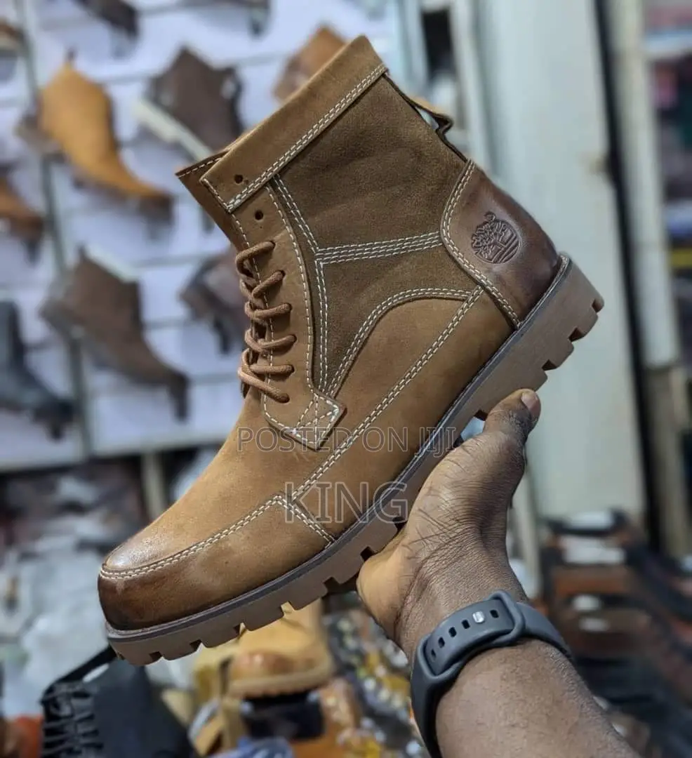 Nurturing Men Leather Boots